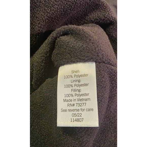 Croft & Barrow Quilted Vest Black
Size M NWT - Picture 5 of 6